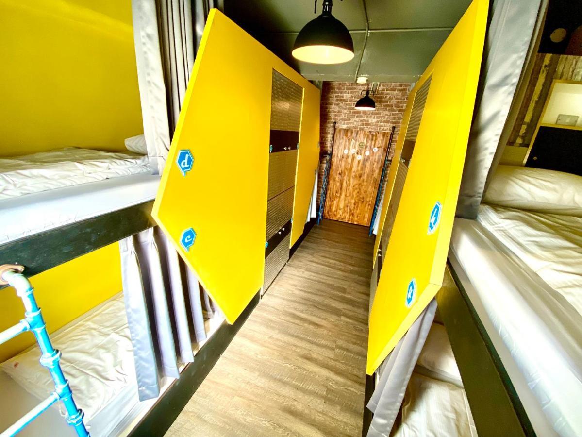 Hostel Hive Bed And Backpacker蜂巢膠囊旅店 Chua-lien Exteriér fotografie